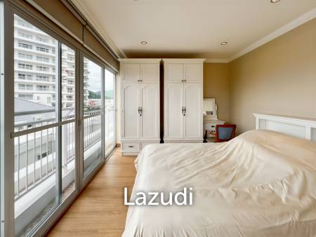 Absolute Beachfront - 2 Bedroom Condo in Baan Thew Kluen, Hua Hin