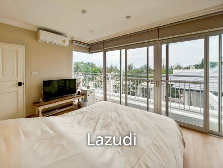 Absolute Beachfront - 2 Bedroom Condo in Baan Thew Kluen, Hua Hin