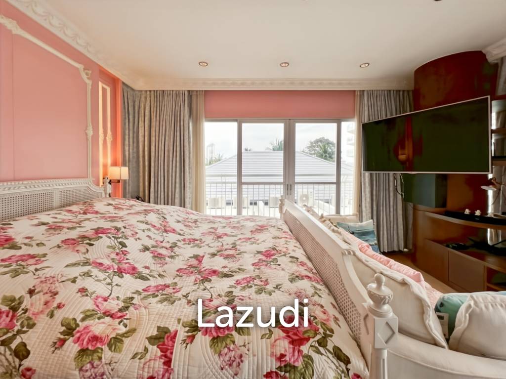 Absolute Beachfront - 2 Bedroom Condo in Baan Thew Kluen, Hua Hin
