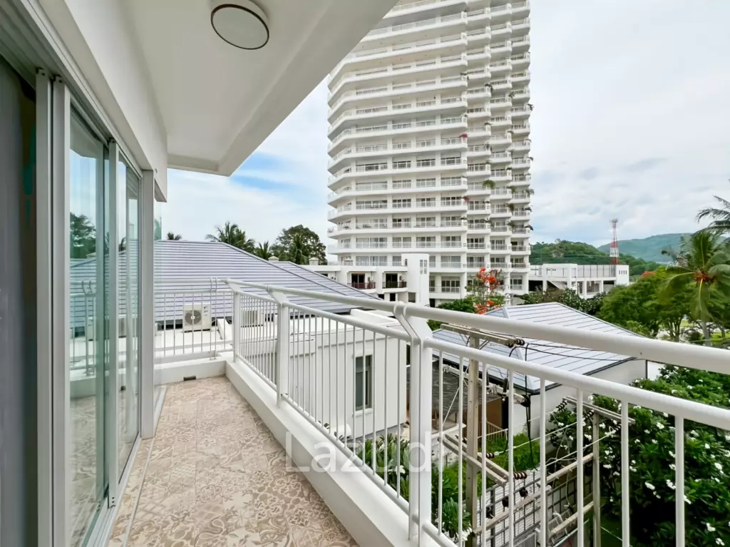 Absolute Beachfront - 2 Bedroom Condo in Baan Thew Kluen, Hua Hin