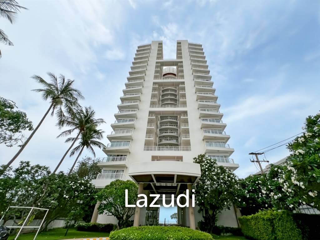 Absolute Beachfront - 2 Bedroom Condo in Baan Thew Kluen, Hua Hin