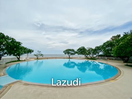 Absolute Beachfront - 2 Bedroom Condo in Baan Thew Kluen, Hua Hin