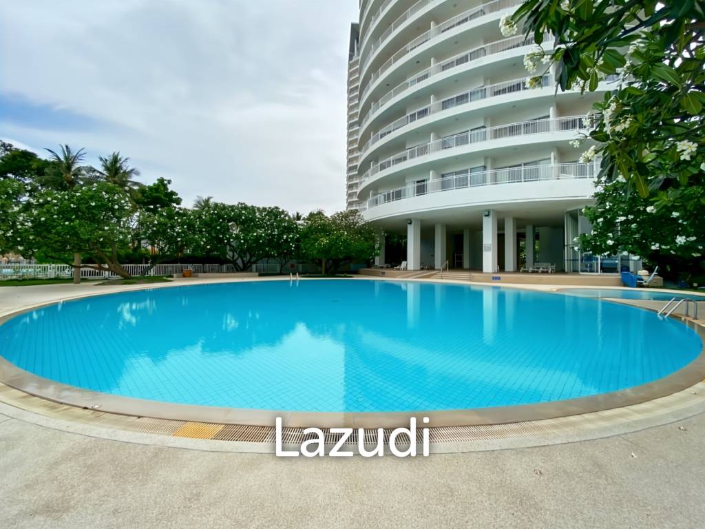 Absolute Beachfront - 2 Bedroom Condo in Baan Thew Kluen, Hua Hin