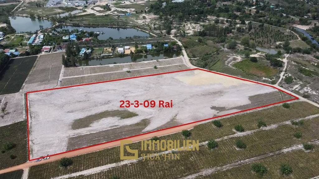 ที่ดินขนาดใหญ่เหมาะลงทุนและพัฒนา 23-3-09 ไร่ วิวภูเขาในตำบลทับใต้ หัวหิน