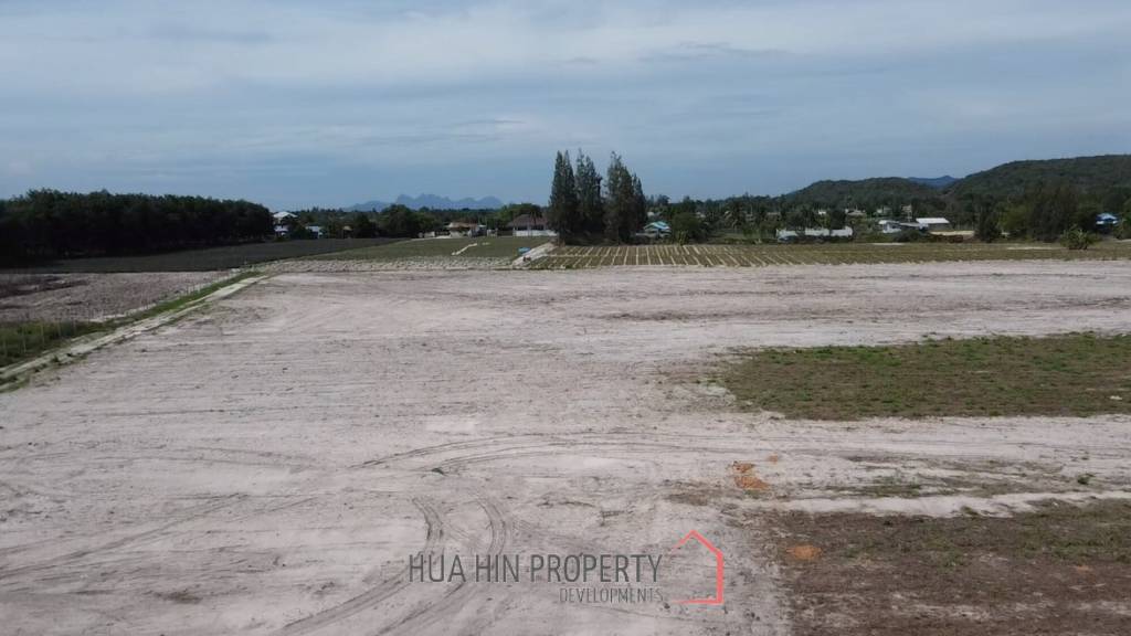 Prime Investment Land 23-3-09 Rai Land in Thap Tai Hua Hin