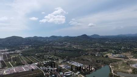 ที่ดินขนาดใหญ่เหมาะลงทุนและพัฒนา 23-3-09 ไร่ วิวภูเขาในตำบลทับใต้ หัวหิน
