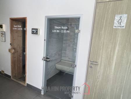 The Pine: 1 bedroom condo with sea view