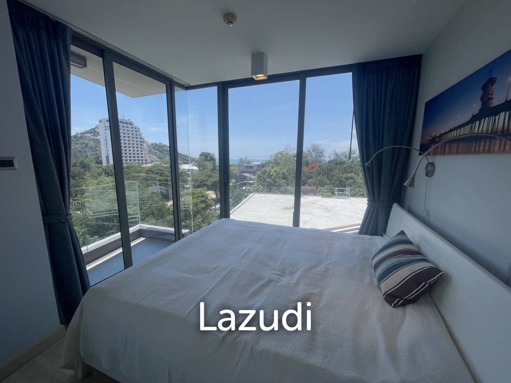 The Pine: 1 bedroom condo with sea view