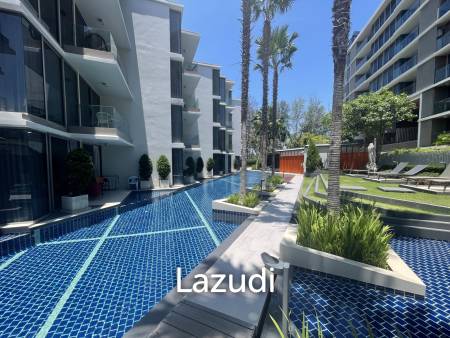 The Pine: 1 bedroom condo with sea view