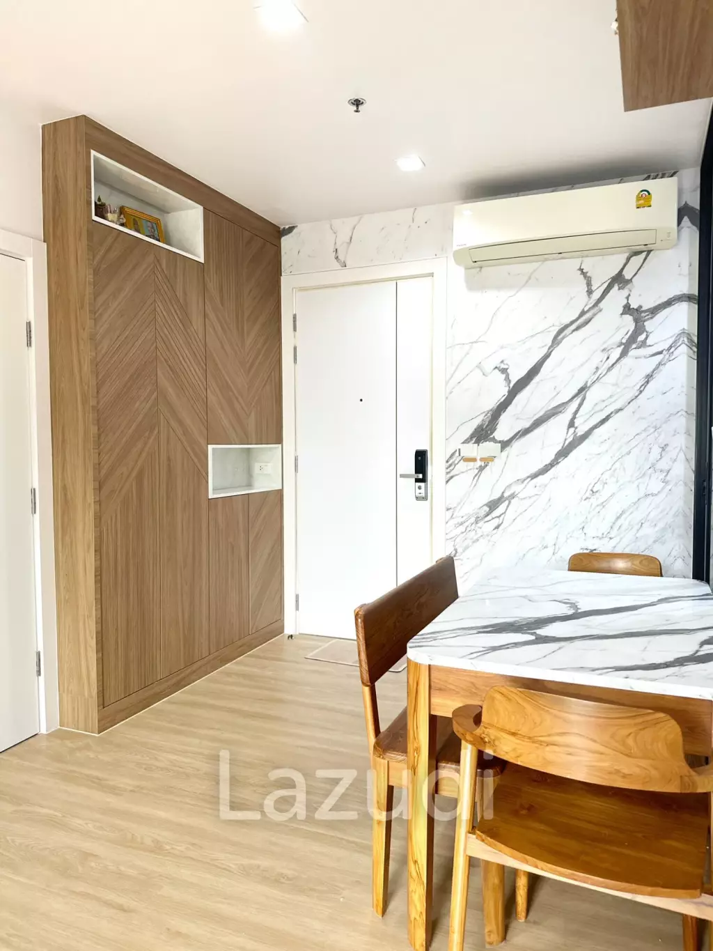 2 Bed 2 Bath 59 SQ.M LIFE Asoke - Rama 9
