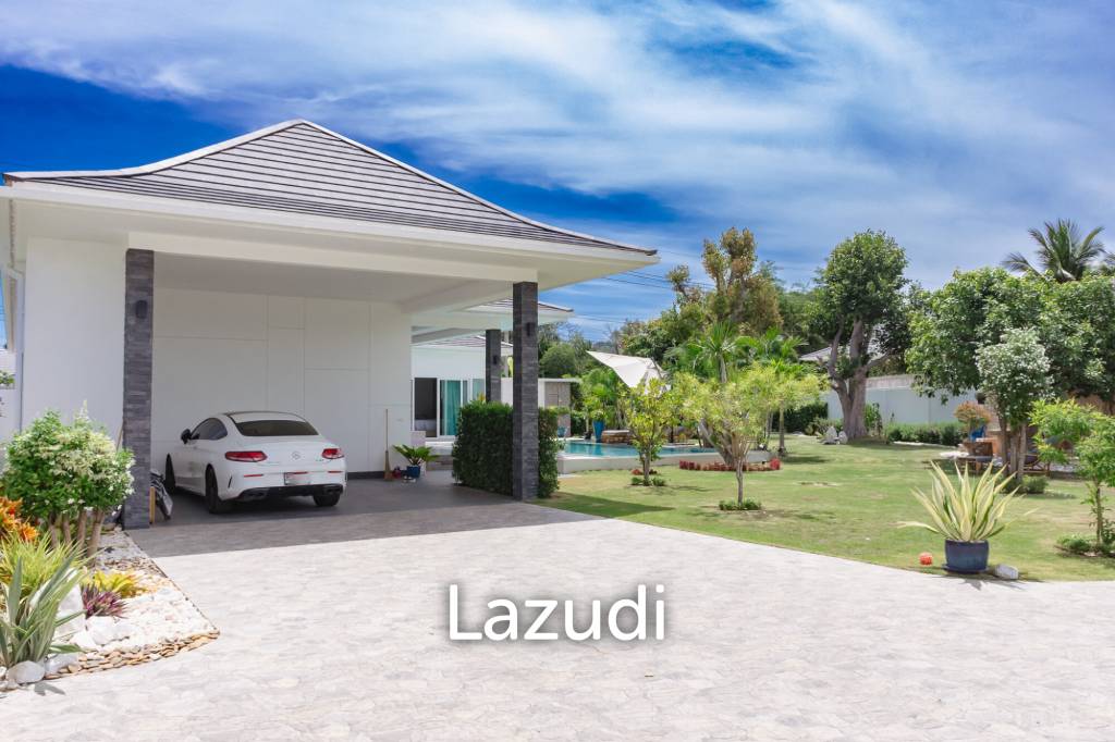 1,123 ตร.ม 3 เตียง 3 อาบน้ำ วิลล่า For ขาย