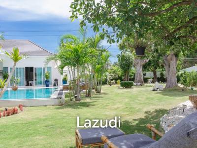 ARIA 2 :  Stunning 3 Bed Pool Villa with nice garden