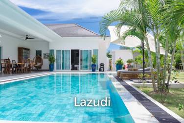 ARIA 2 :  Stunning 3 Bed Pool Villa with nice garden