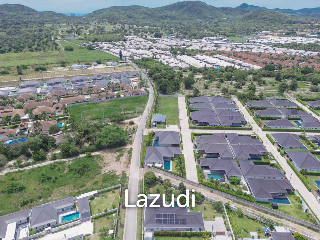 1,123 ตร.ม 3 เตียง 3 อาบน้ำ วิลล่า For ขาย