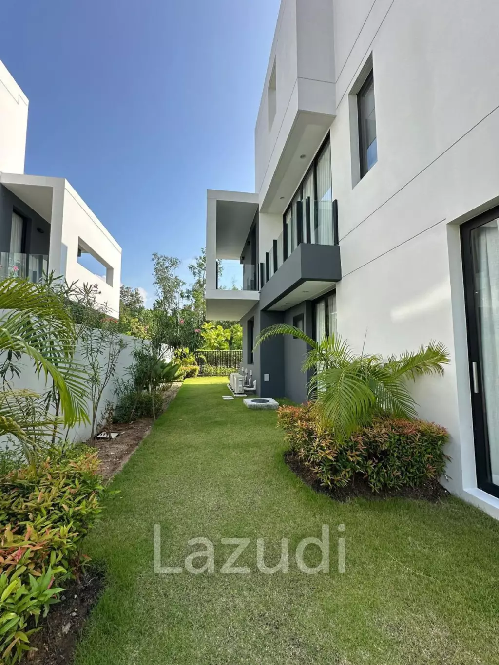 5-Bedroom Pool Villa For Rent At Laguna Park 2