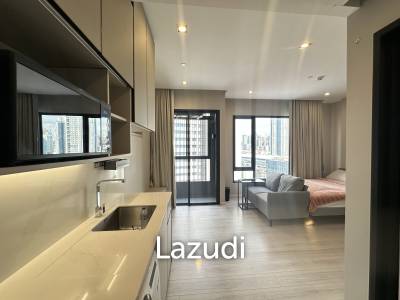 Studio 1 bathroom Condo 28 SQ.M. The Room Phayathai