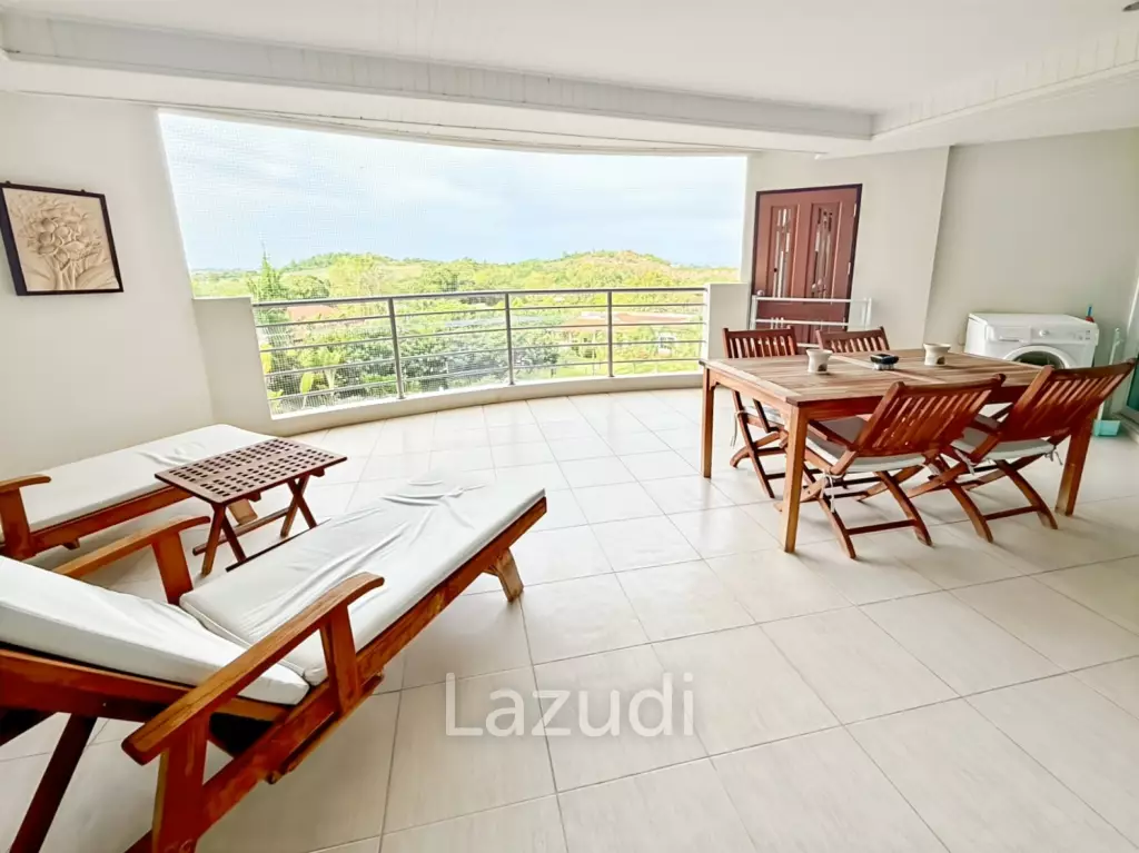 Great Price! : Spacious 3 Bedroom Condo in SeaRidge Hua Hin