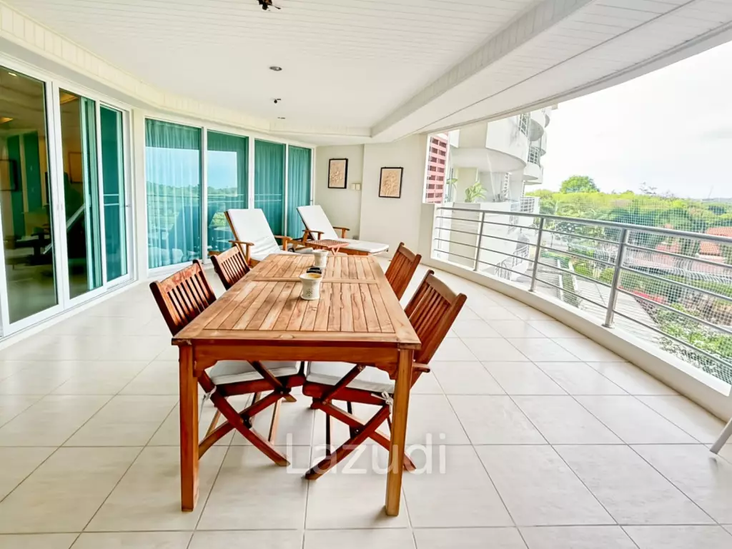 Great Price! : Spacious 3 Bedroom Condo in SeaRidge Hua Hin