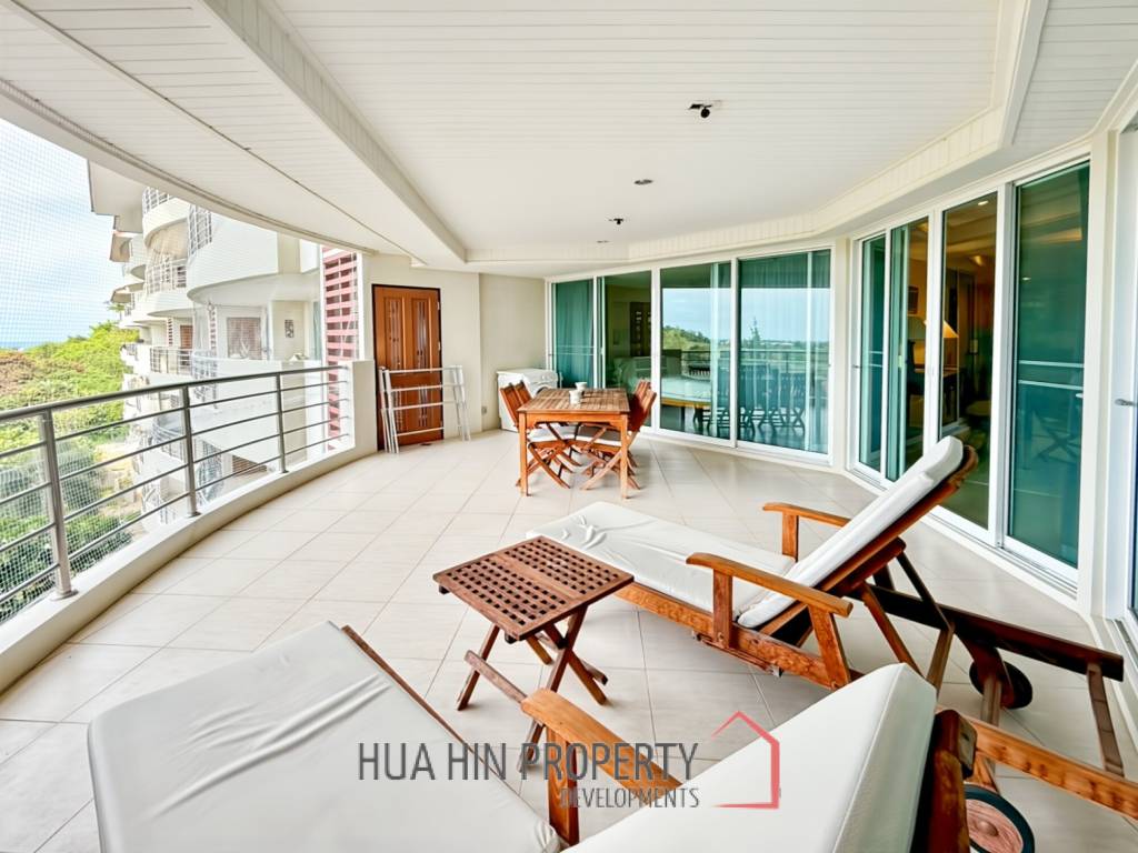 Great Price! : Spacious 3 Bedroom Condo in SeaRidge Hua Hin