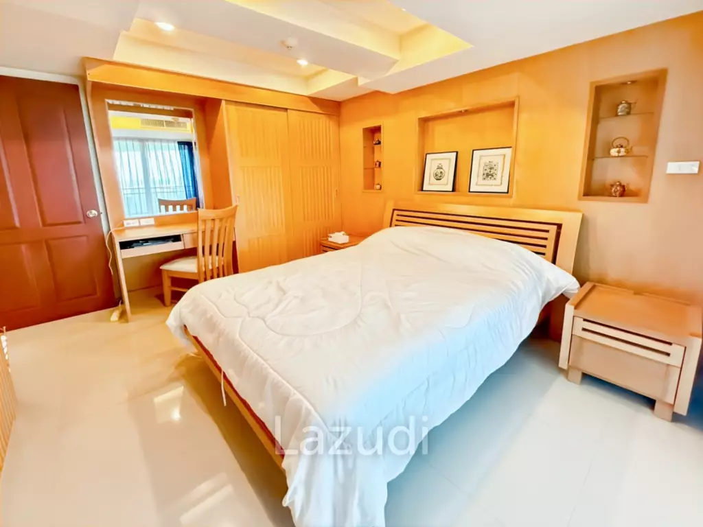 Great Price! : Spacious 3 Bedroom Condo in SeaRidge Hua Hin