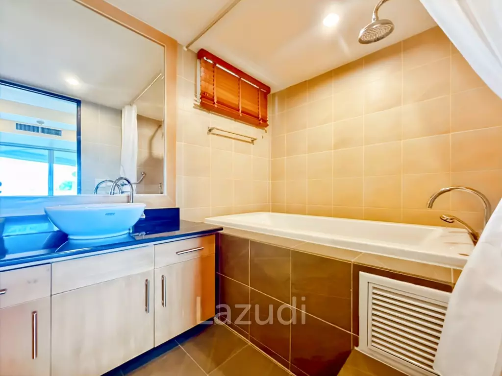 Great Price! : Spacious 3 Bedroom Condo in SeaRidge Hua Hin