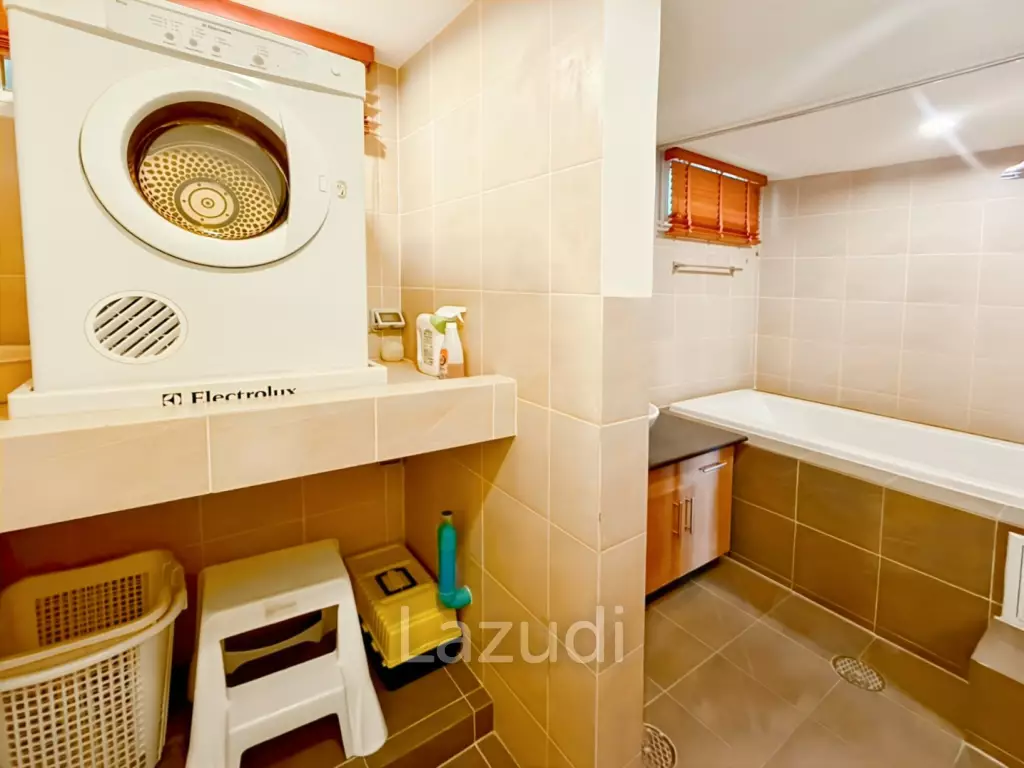 Great Price! : Spacious 3 Bedroom Condo in SeaRidge Hua Hin