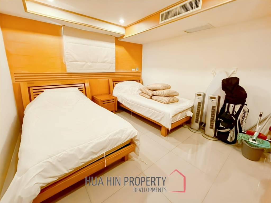 Great Price! : Spacious 3 Bedroom Condo in SeaRidge Hua Hin