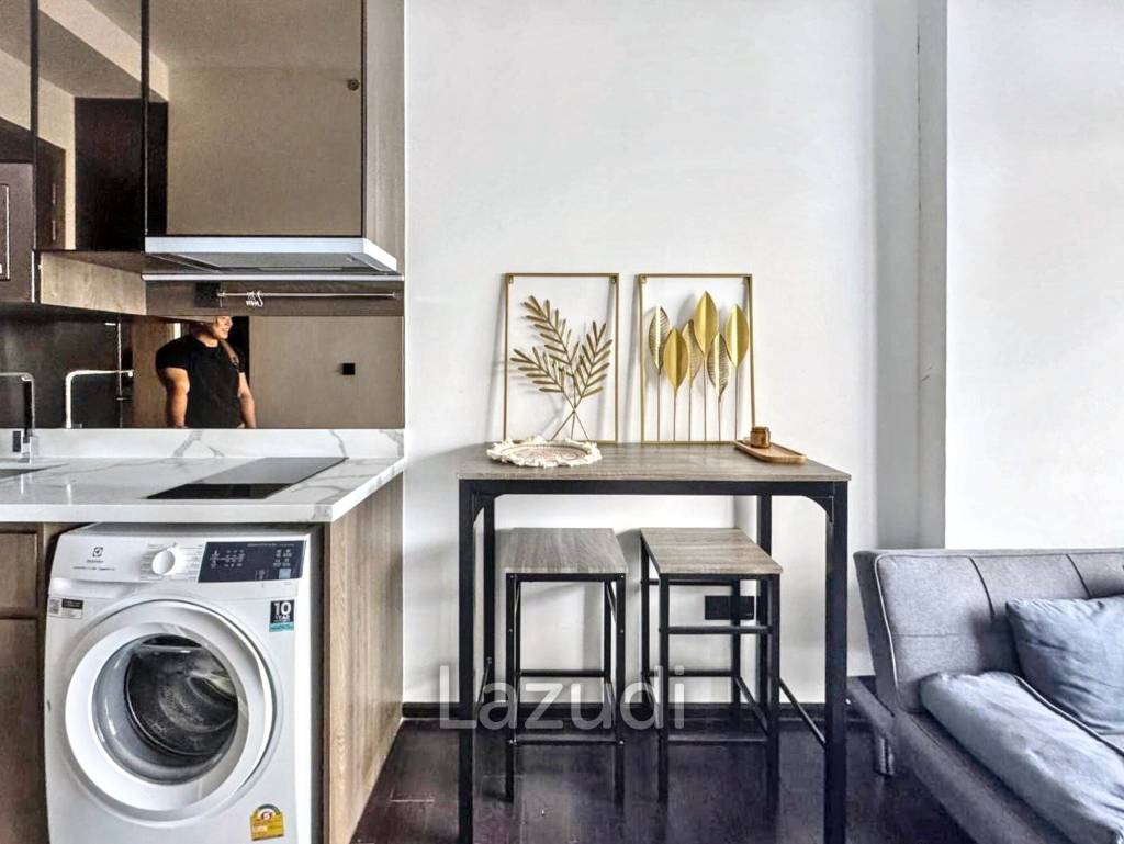 1 Bedroom 1 Bathroom 35 Sq.m Park Origin Thonglor