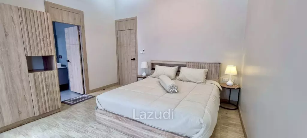 3 Beds 4 Baths 210 SQ.M. Living 21 at Mabprachan