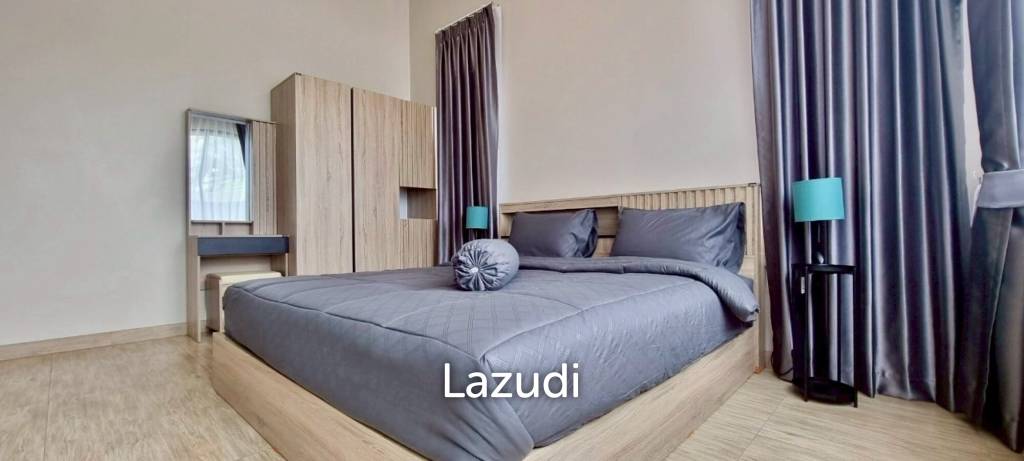 3 Beds 4 Baths 210 SQ.M. Living 21 at Mabprachan
