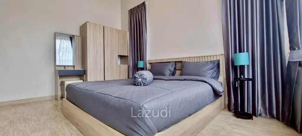 3 Beds 4 Baths 210 SQ.M. Living 21 at Mabprachan