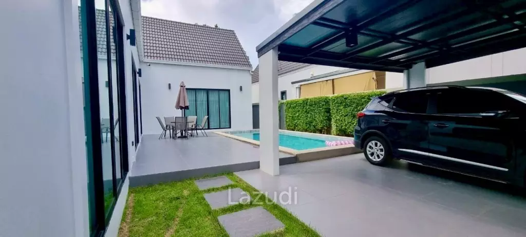 3 Beds 4 Baths 210 SQ.M. Living 21 at Mabprachan