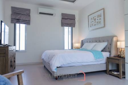 3 Bed 4 Bath 230 SQ,M Baan Phu Thara Phase 1