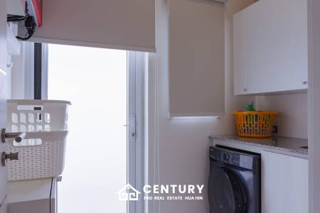 698 ตร.ม 3 เตียง 4 อาบน้ำ วิลล่า For ขาย