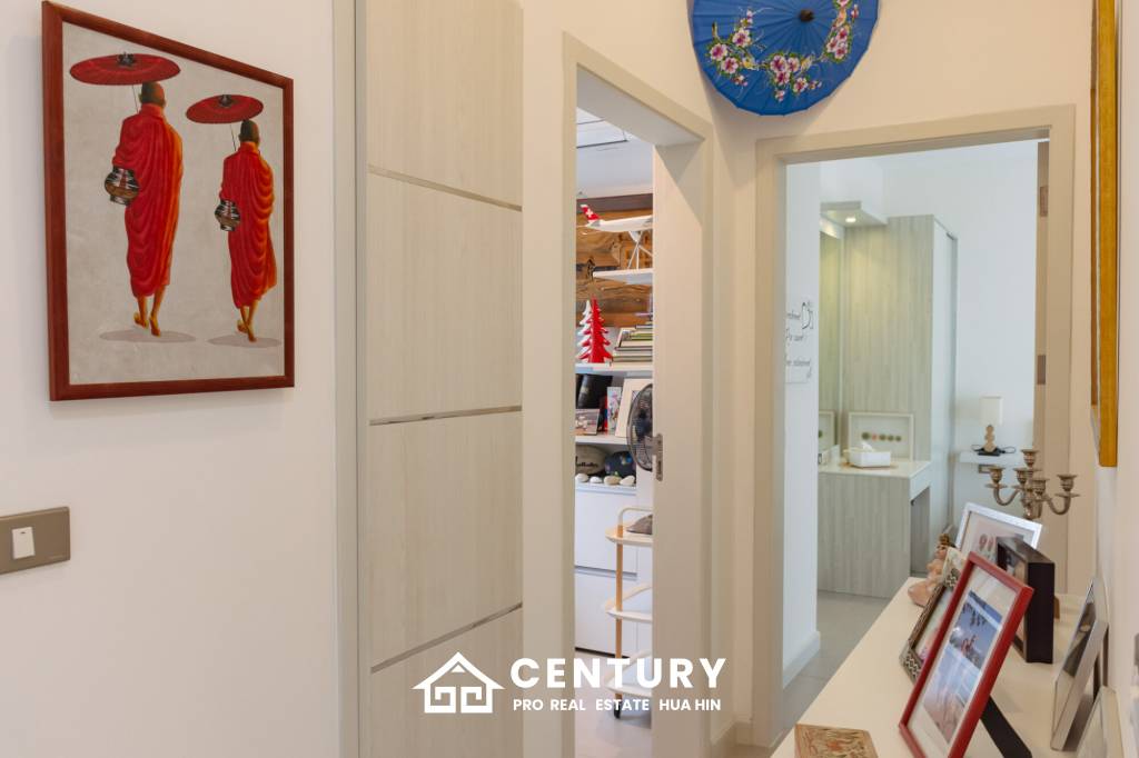 698 ตร.ม 3 เตียง 4 อาบน้ำ วิลล่า For ขาย