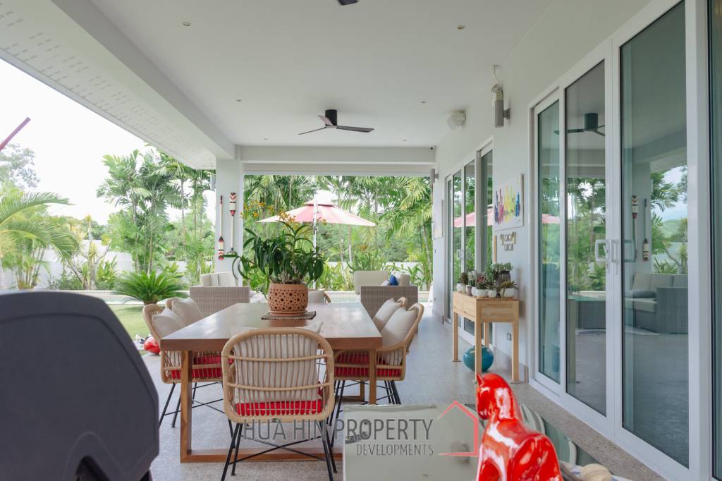 3 Bed 4 Bath 230 SQ,M Baan Phu Thara Phase 1