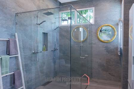 3 Bed 4 Bath 230 SQ,M Baan Phu Thara Phase 1
