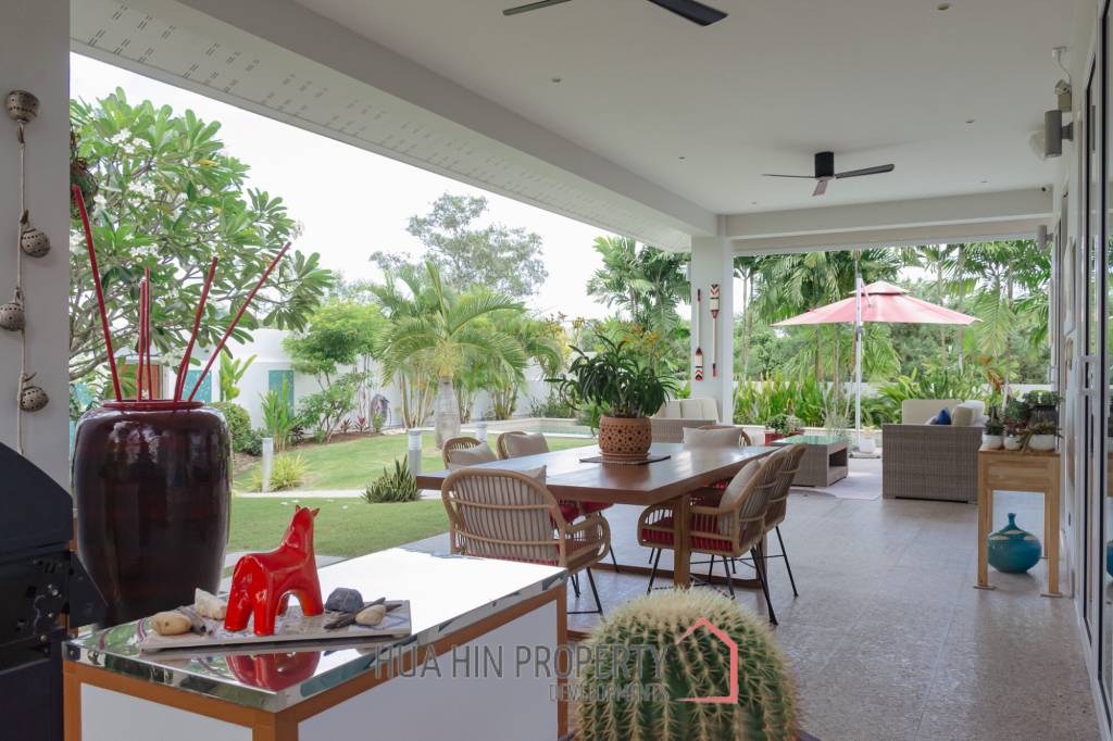 3 Bed 4 Bath 230 SQ,M Baan Phu Thara Phase 1