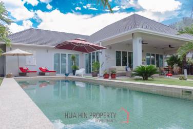 3 Bed 4 Bath 230 SQ,M Baan Phu Thara Phase 1