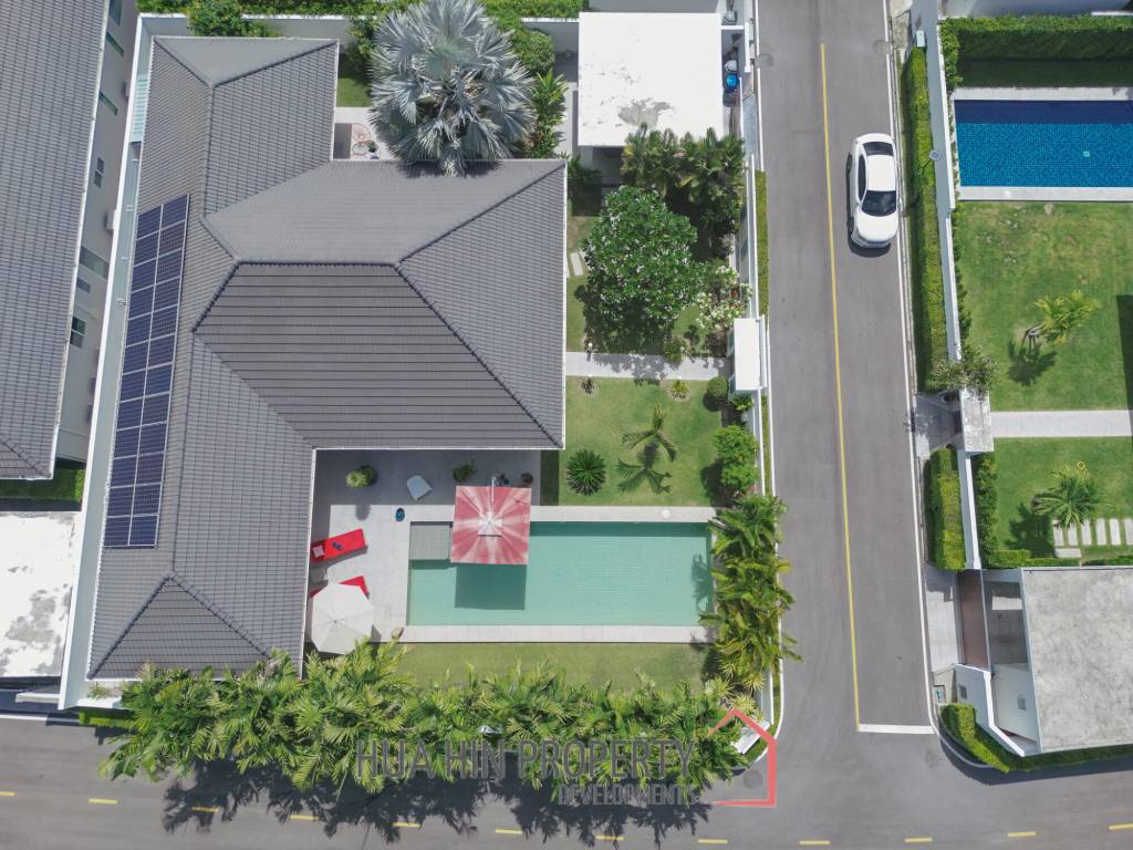 3 Bed 4 Bath 230 SQ,M Baan Phu Thara Phase 1
