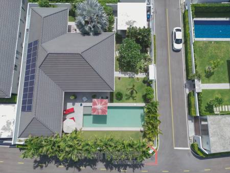 3 Bed 4 Bath 230 SQ,M Baan Phu Thara Phase 1
