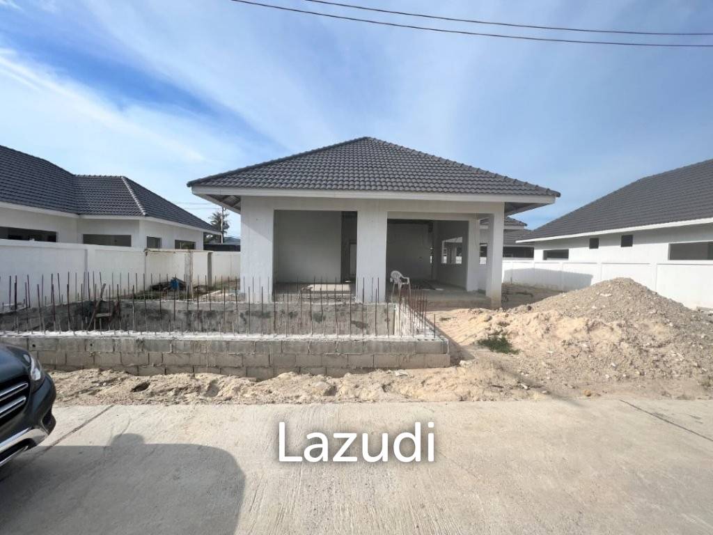 HIN LEK FAI : Unfinished Development 4 house 7 plots on nearly 2 Rai