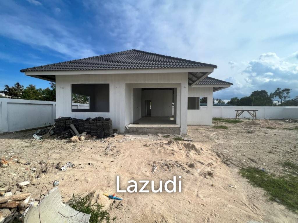 HIN LEK FAI : Unfinished Development 4 house 7 plots on nearly 2 Rai