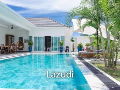 ARIA 2 : Stunning 3 Bed Pool Villa with Nice Garden