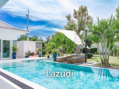 ARIA 2 : Stunning 3 Bed Pool Villa with Nice Garden