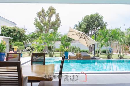 ARIA 2 : Stunning 3 Bed Pool Villa with Nice Garden