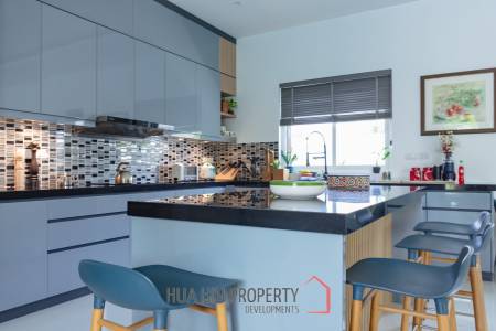 ARIA 2 : Stunning 3 Bed Pool Villa with Nice Garden