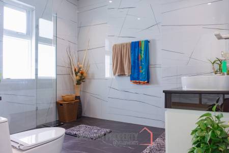 ARIA 2 : Stunning 3 Bed Pool Villa with Nice Garden