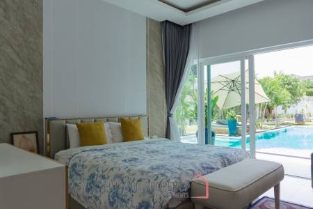 ARIA 2 : Stunning 3 Bed Pool Villa with Nice Garden