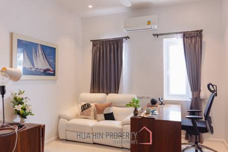 ARIA 2 : Stunning 3 Bed Pool Villa with Nice Garden
